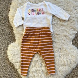 Old Navy “Grow Free Wildflower” 🌼 Outfit | Baby Girls | 0-3 mo